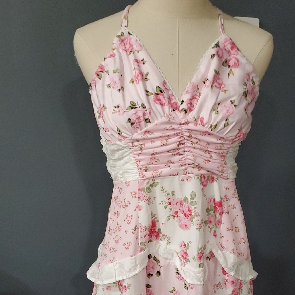 Ebossy Pink and White Barbiecor Floral Cottagecore  Halter Dress Size S - Picture 3 of 15
